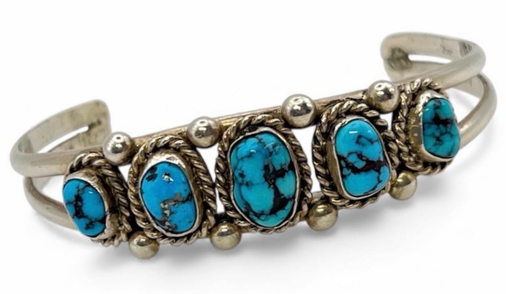 Vintage Native American Turquoise Sterling Silver Cuff Bracelet