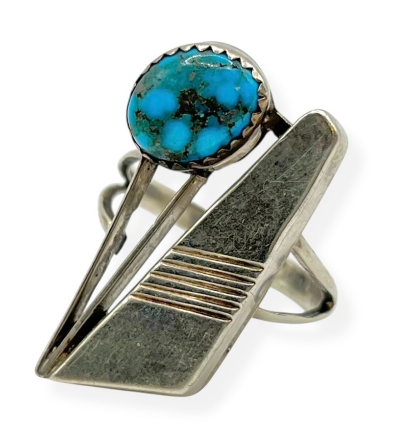 Vintage Native American Turquoise Sterling Silver Ring
